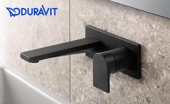 DURAVIT Tulum マットブラック 壁付け洗面混合水栓 使用例